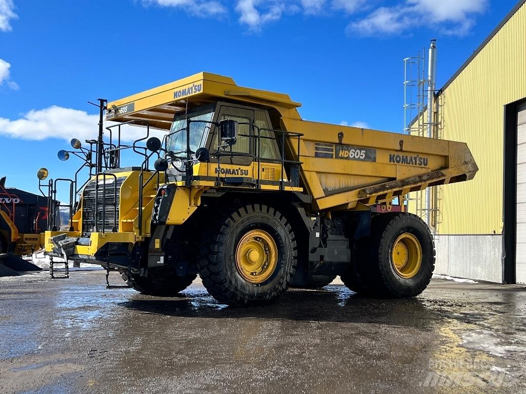 Komatsu 605-8 Wozidła sztywnoramowe