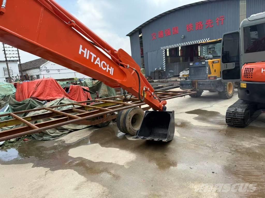 Hitachi Zaxis 60 Koparki gąsienicowe