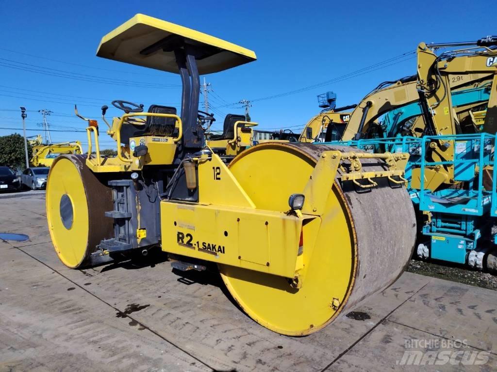 Sakai R 2-1 Walce dwubębnowe