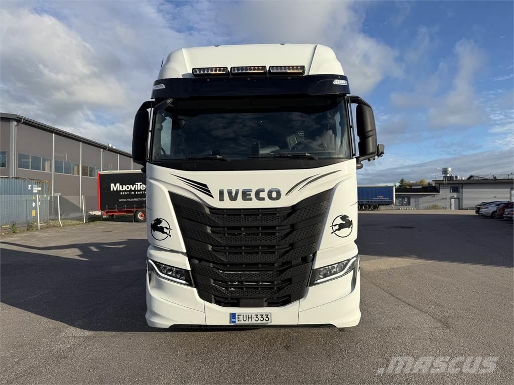 Iveco AS280 6X2 Hakowce