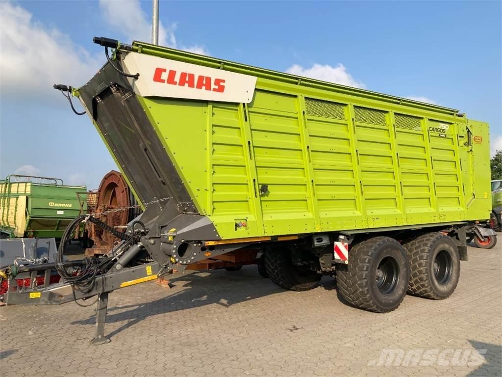 CLAAS Cargos 750 Sprzęt do załadunku i przeładunku