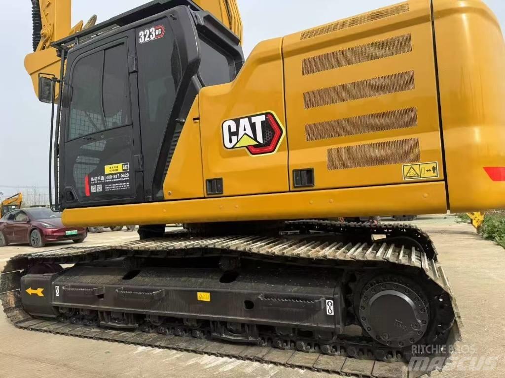 CAT 323GC Koparki gąsienicowe