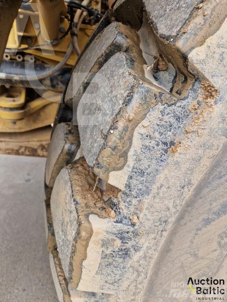 CAT 735C Wozidła przegubowe