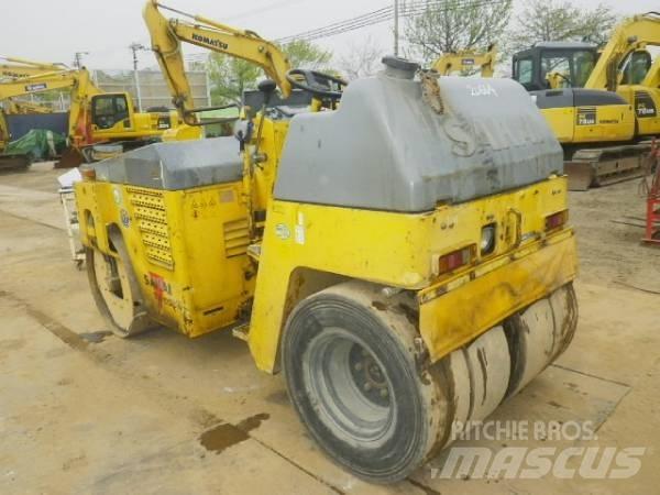 Sakai TW500 Walce jednobębnowe