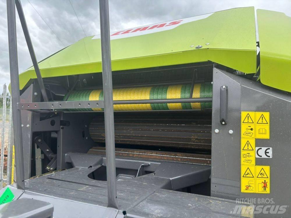 CLAAS Rollant 520 RC Prasy zwijające