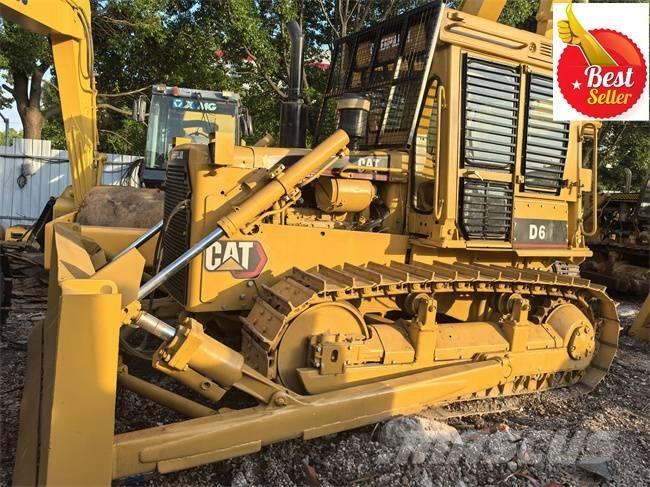 CAT D 6 D Spycharki gąsienicowe