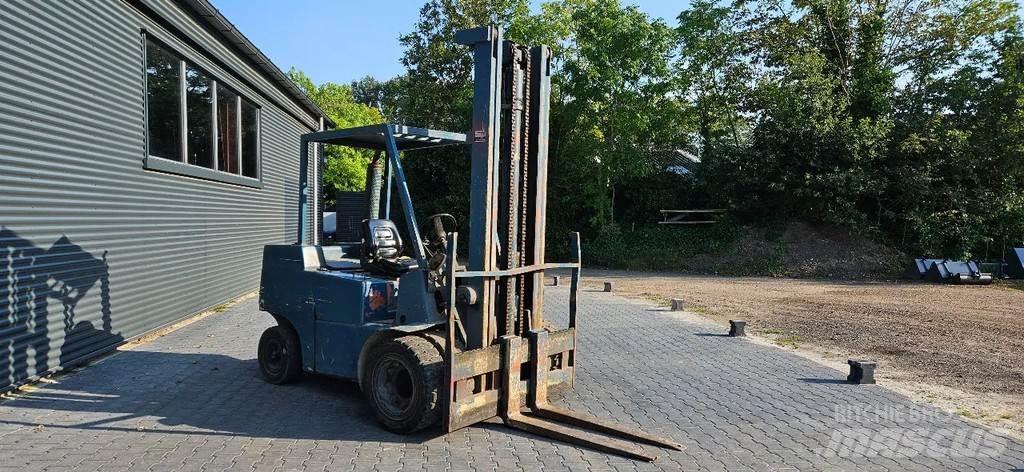 Clark 3 ton diesel Wózki widłowe inne