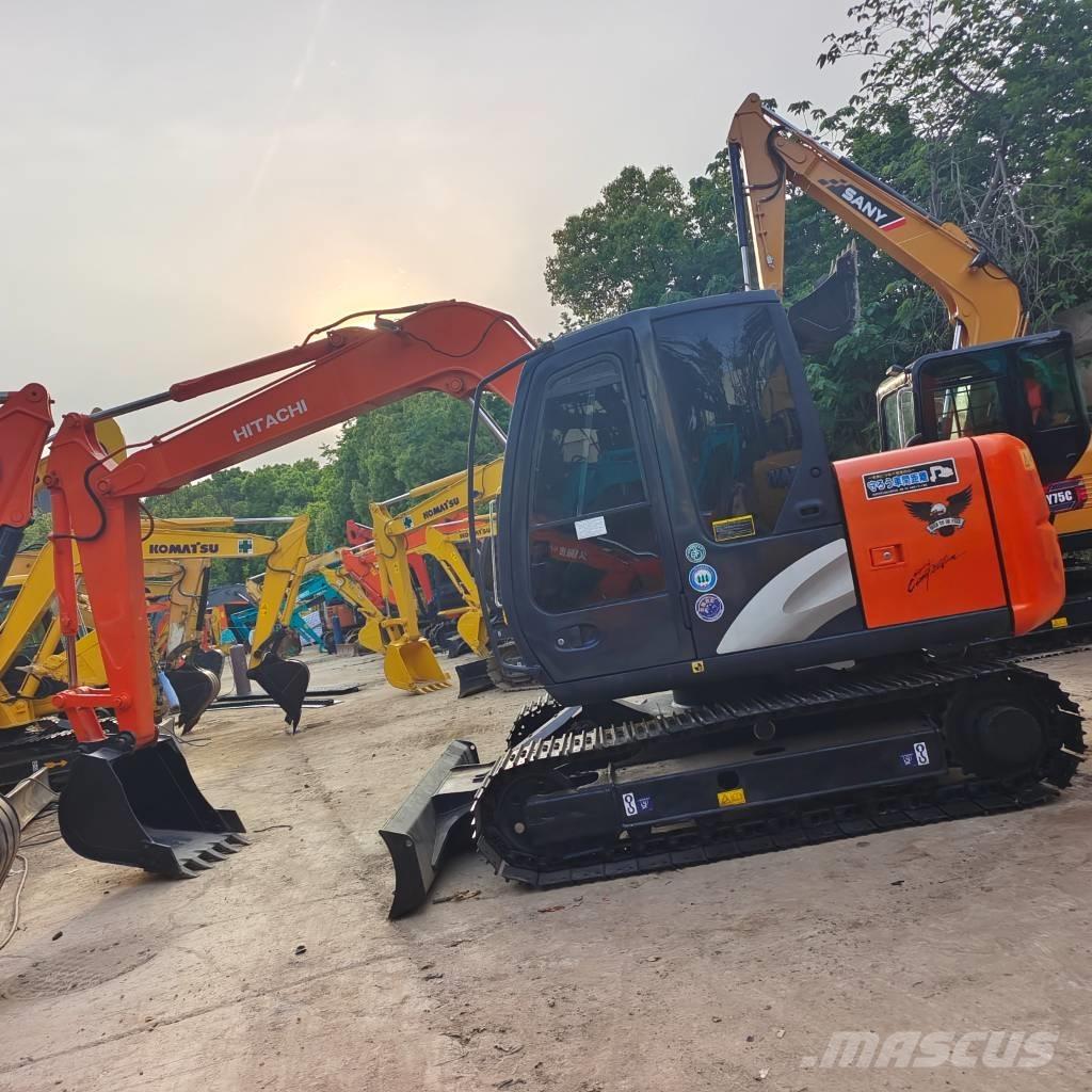 Hitachi Zaxis 70 Minikoparki