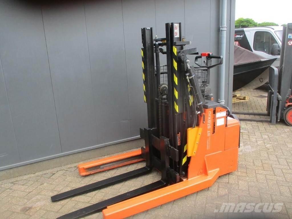 BT RWE 120 Wózki typu Reachstacker
