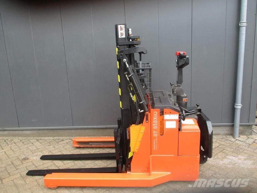 BT RWE 120 Wózki typu Reachstacker