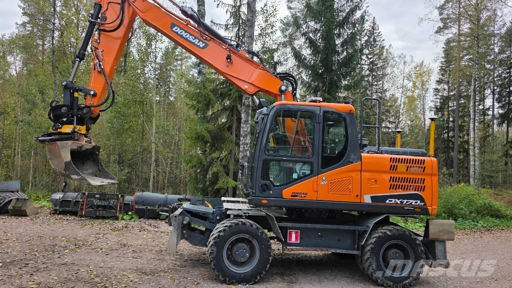 Doosan DX 170 W Koparki kołowe
