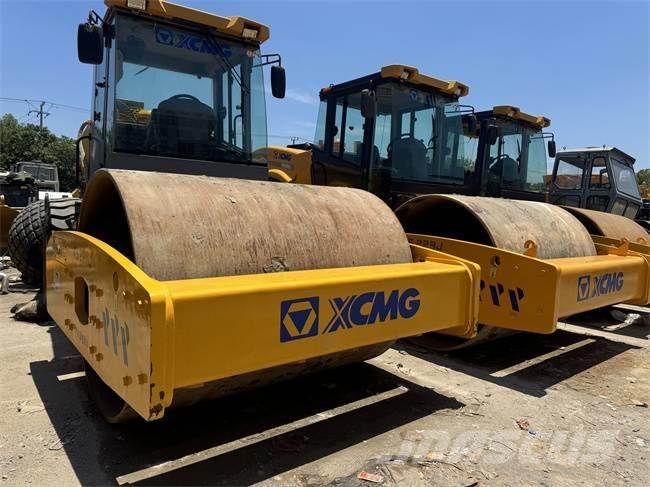 XCMG XS 223 J Walce jednobębnowe