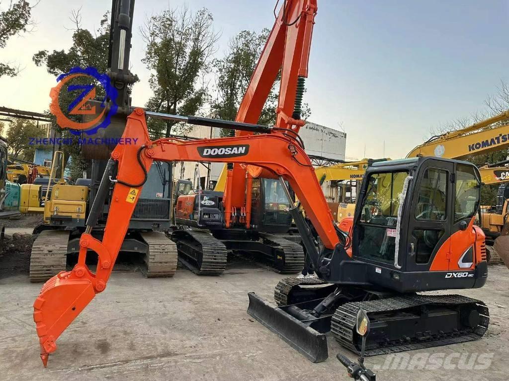 Doosan DX 60 Minikoparki