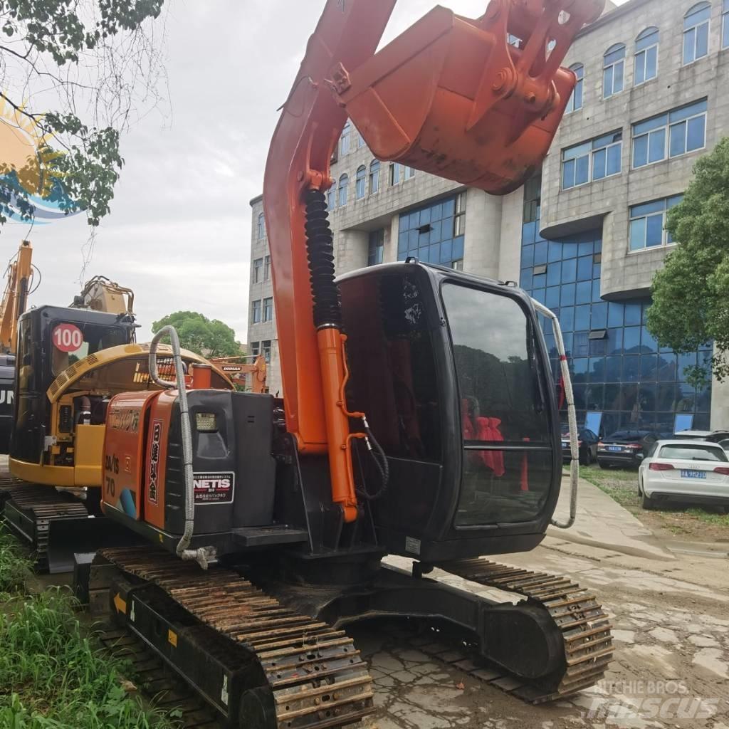 Hitachi ZX 70 Minikoparki