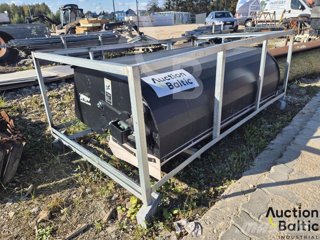  Rhino-Cross 72 in Szczotki