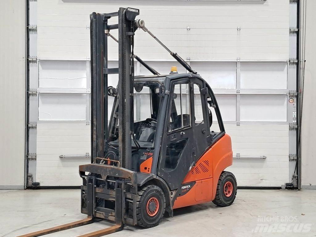 Linde H25D-02 Wózki Diesla