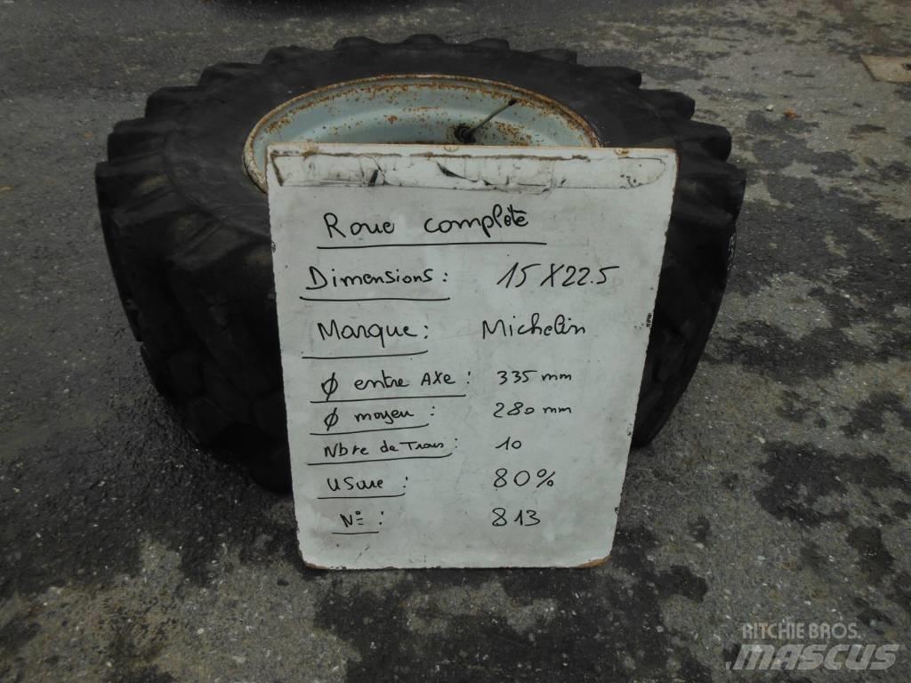 Michelin 15R22.5 Opony, koła i felgi