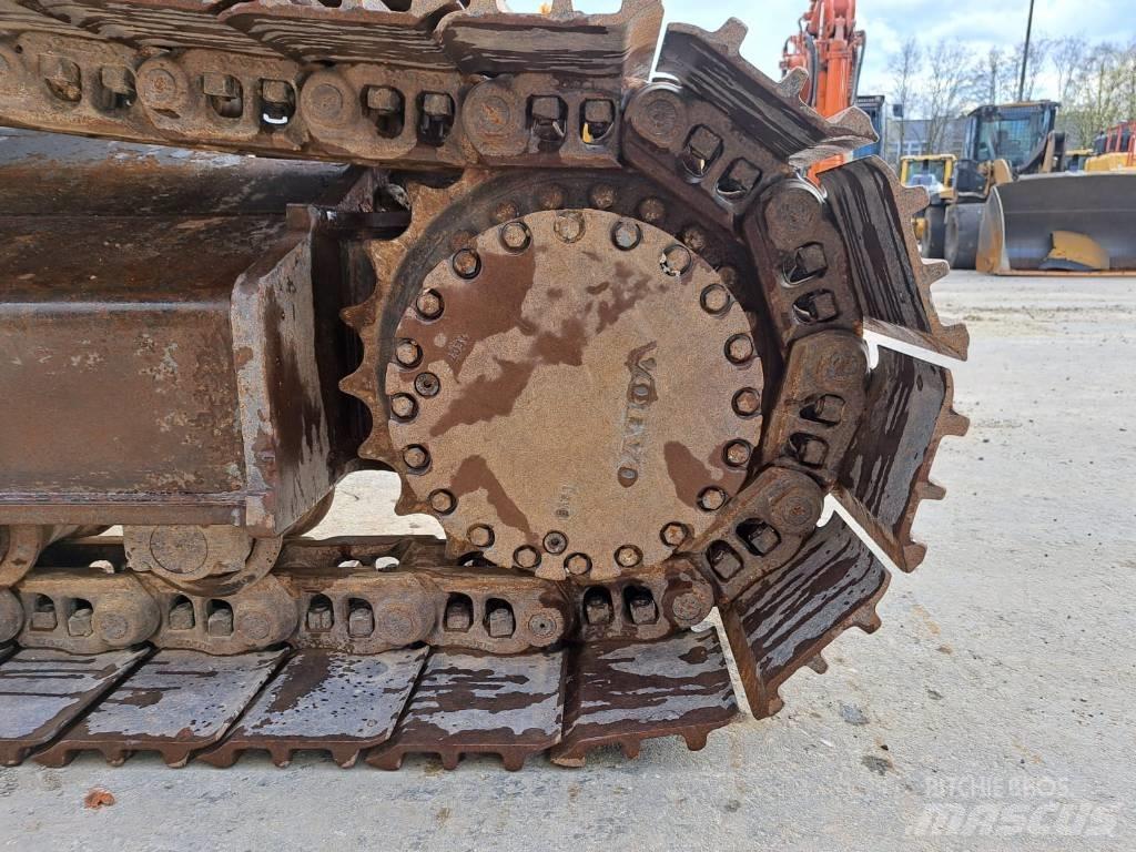 Volvo EC250ENL Koparki gąsienicowe