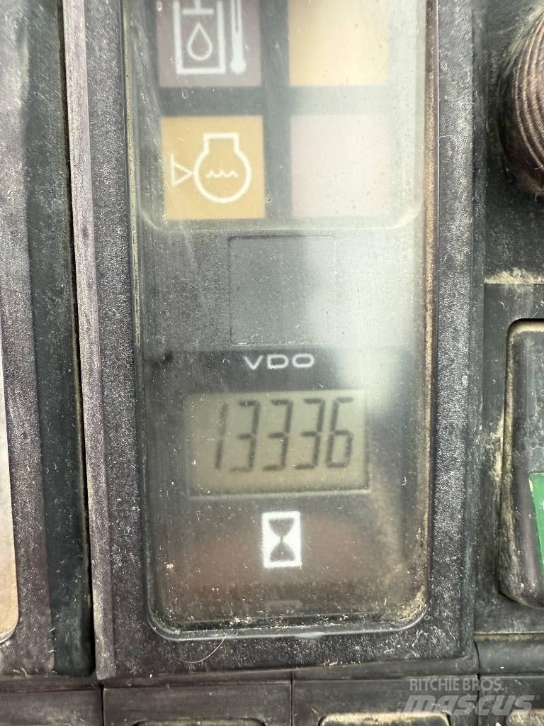 Fuchs MHL 331 Koparki przeładunkowe