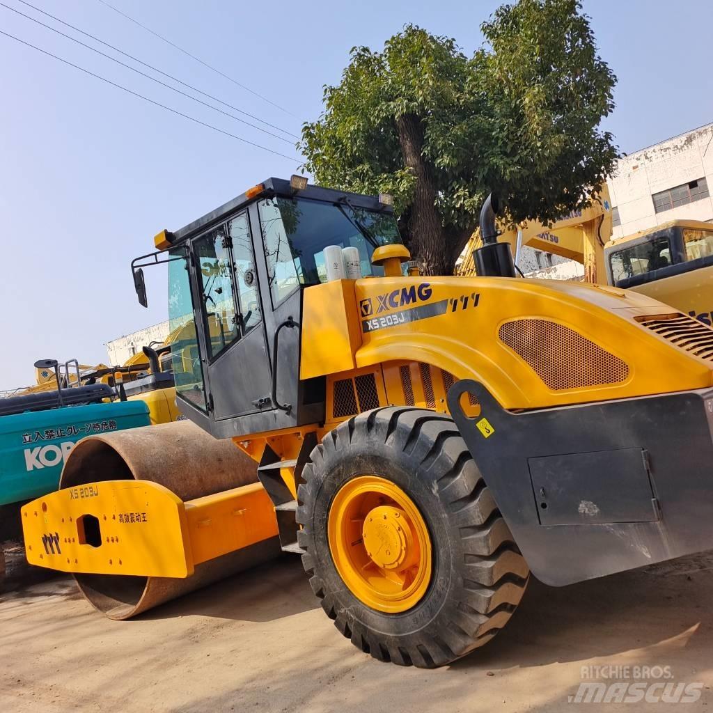 XCMG XS 202J Walce jednobębnowe