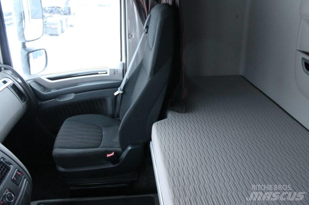 DAF XF530 6X4 FTT Ciągniki siodłowe