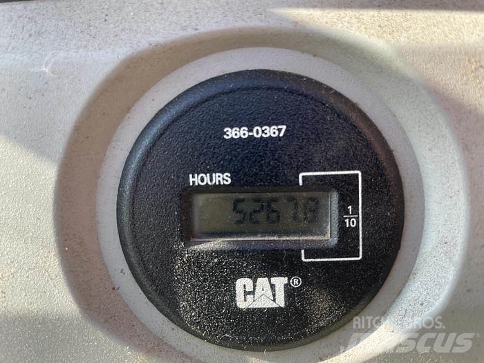 CAT 320FL Koparki gąsienicowe