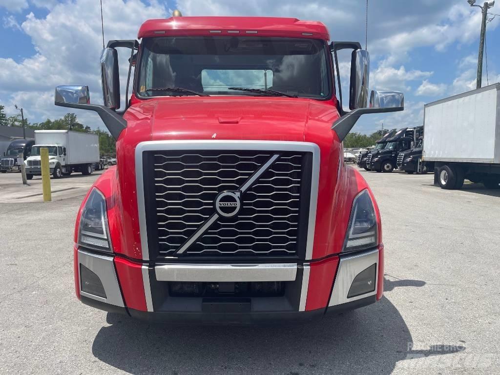 Volvo VNL64T300 Ciągniki siodłowe