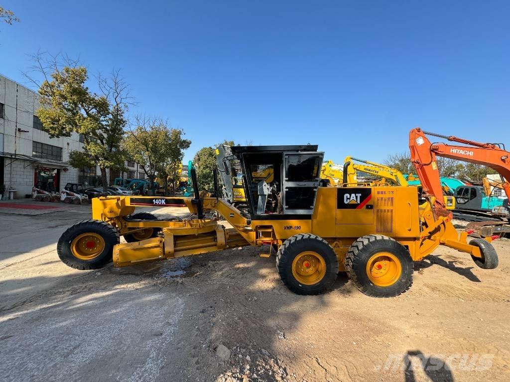 CAT 140 K Równiarki
