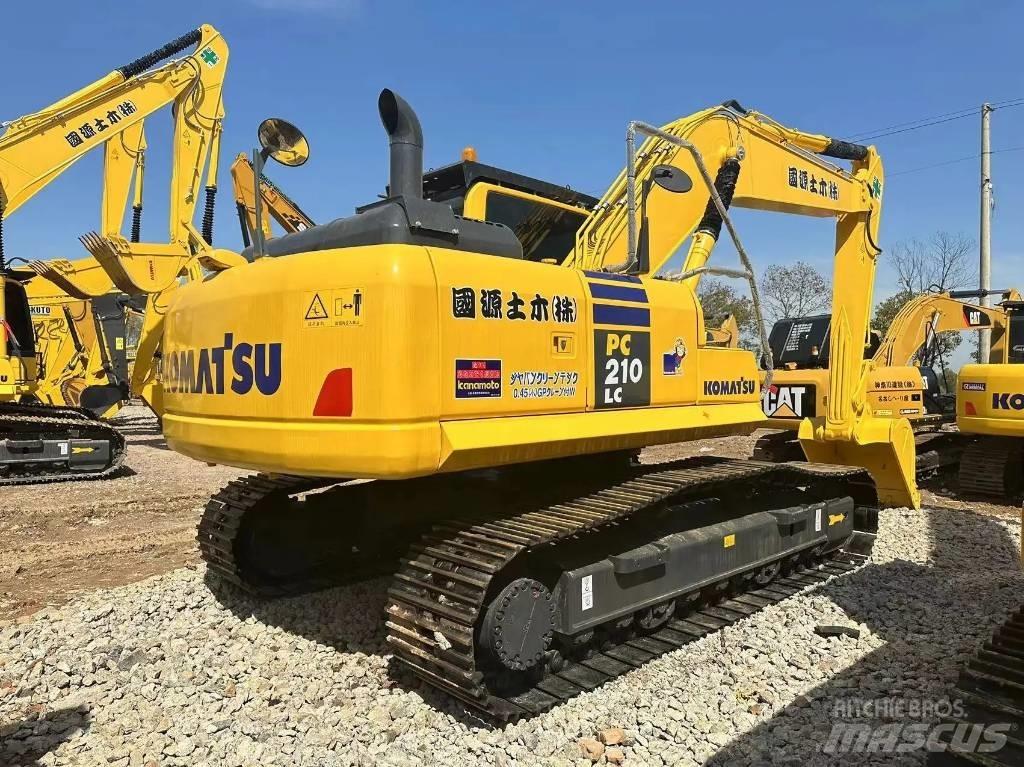 Komatsu PC 210-8 Koparki gąsienicowe