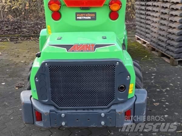 Avant 645 i Ładowarki burtowe