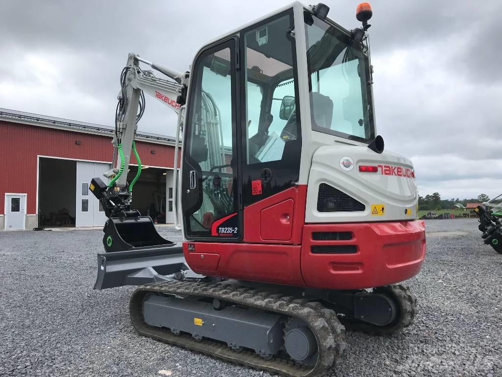 Takeuchi TB235-2 Minikoparki