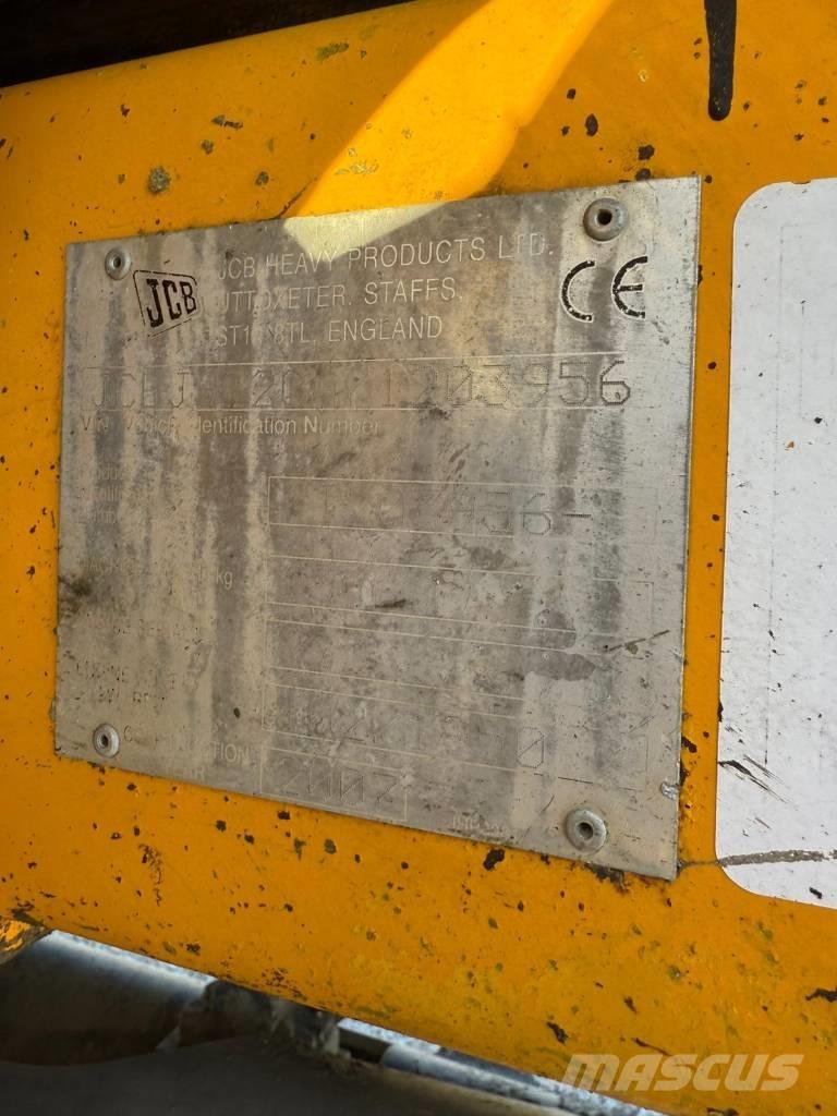 JCB JS 235 Koparki gąsienicowe