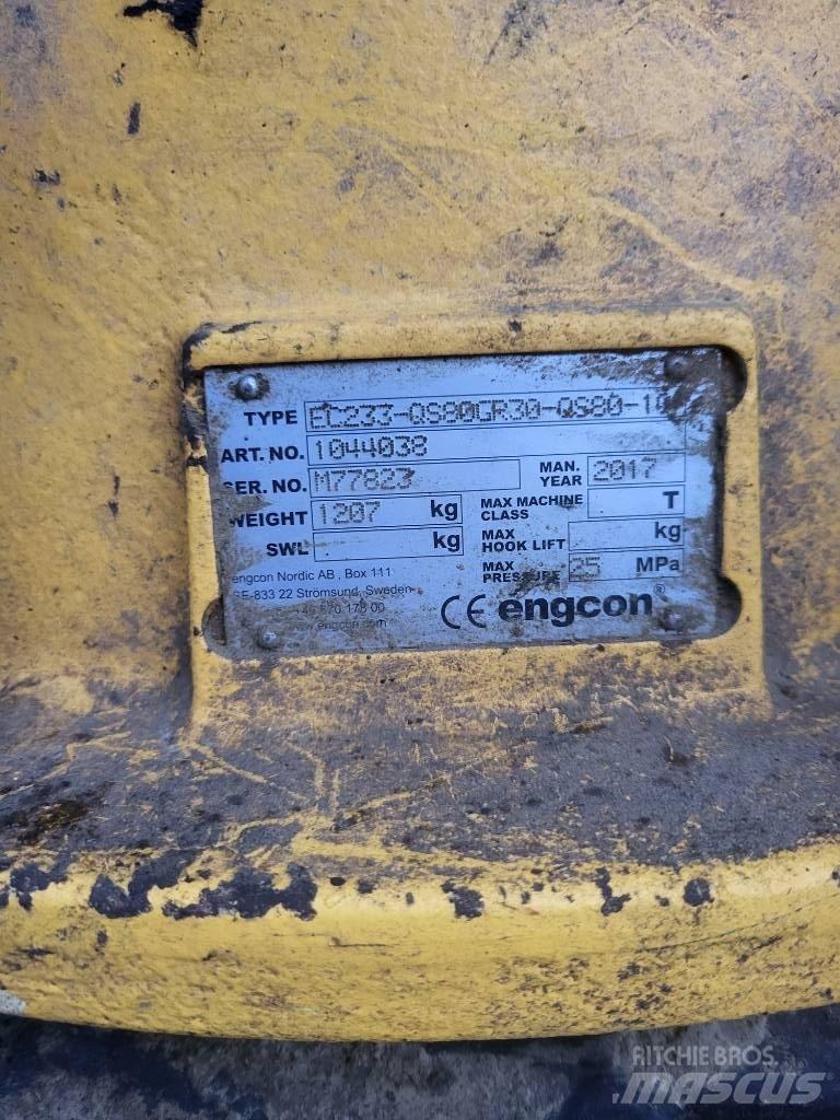 CASE CX 300 D Koparki gąsienicowe