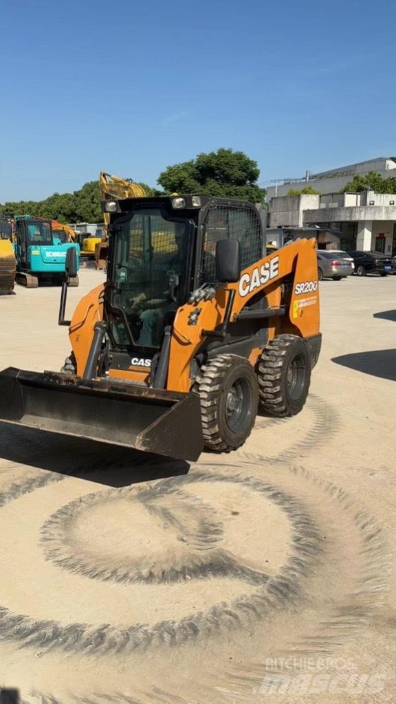 CASE SR 200 Ładowarki burtowe