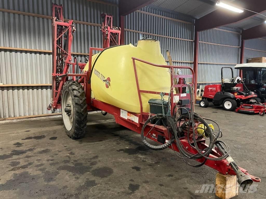 Hardi Ranger 2500 Opryskiwacze zaczepiane