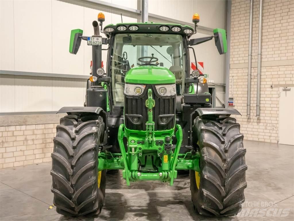 John Deere 6R215 Ciągniki rolnicze