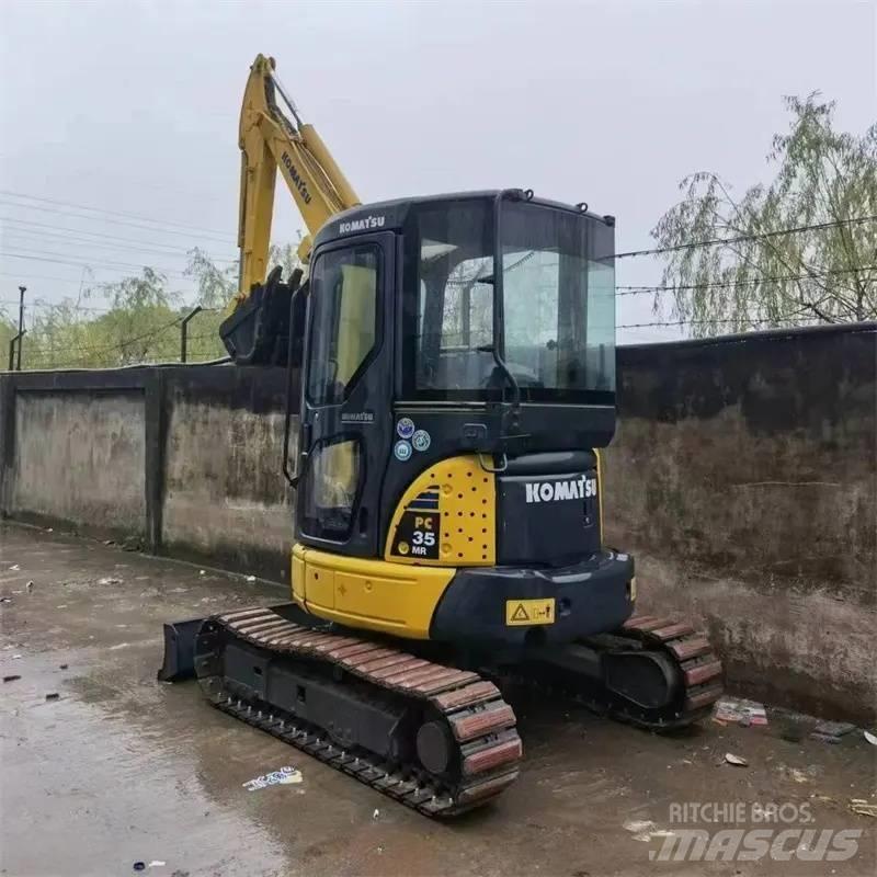 Komatsu PC 35 Minikoparki