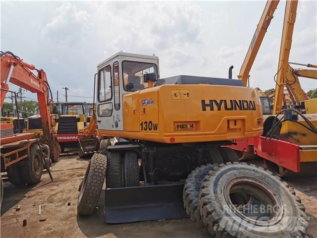 Hyundai R130WD Koparki kołowe