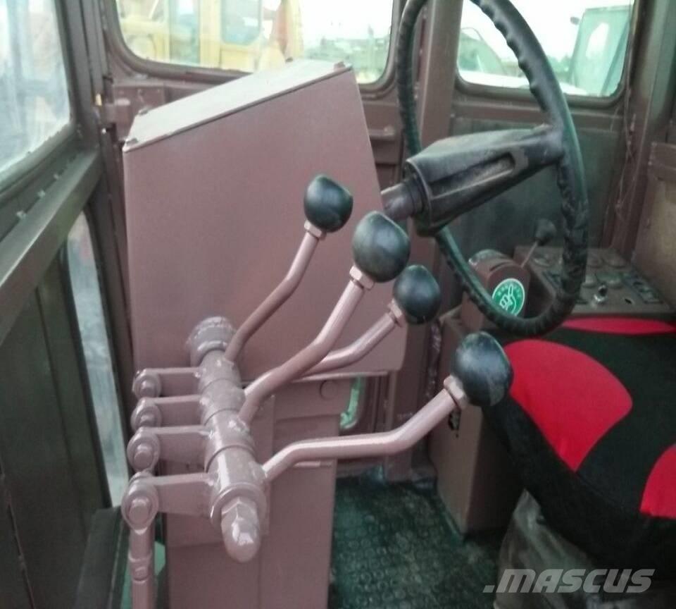 CAT 140 G Równiarki