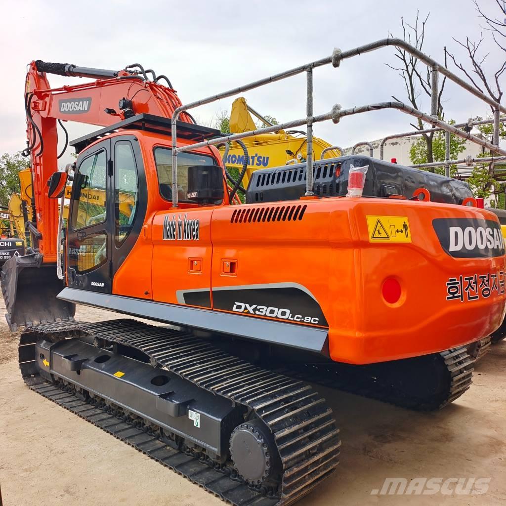 Doosan DX 225 LC Koparki gąsienicowe