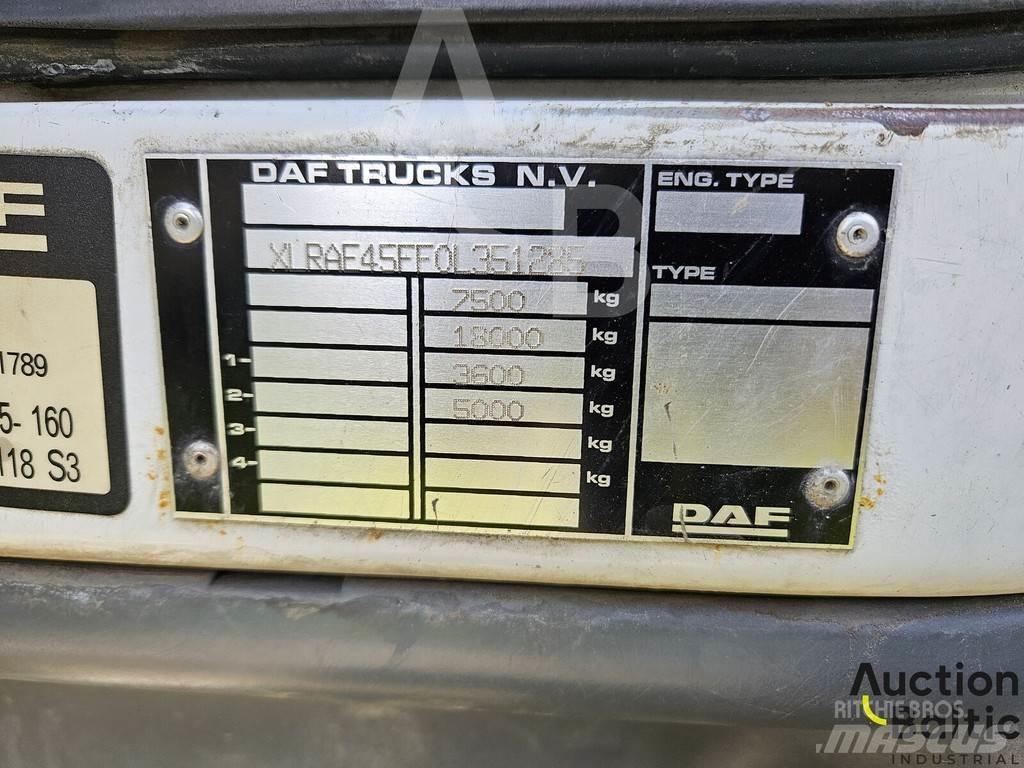 DAF 45.160 Ciężarówki firanki
