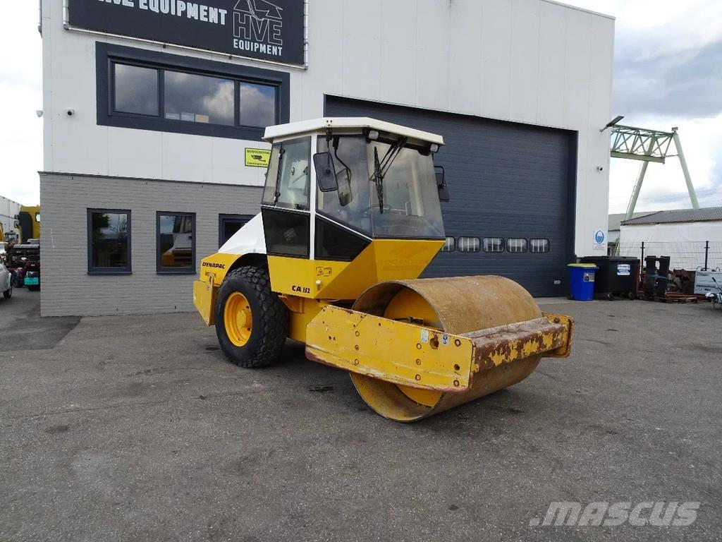 Dynapac CA152D Walce ogumione