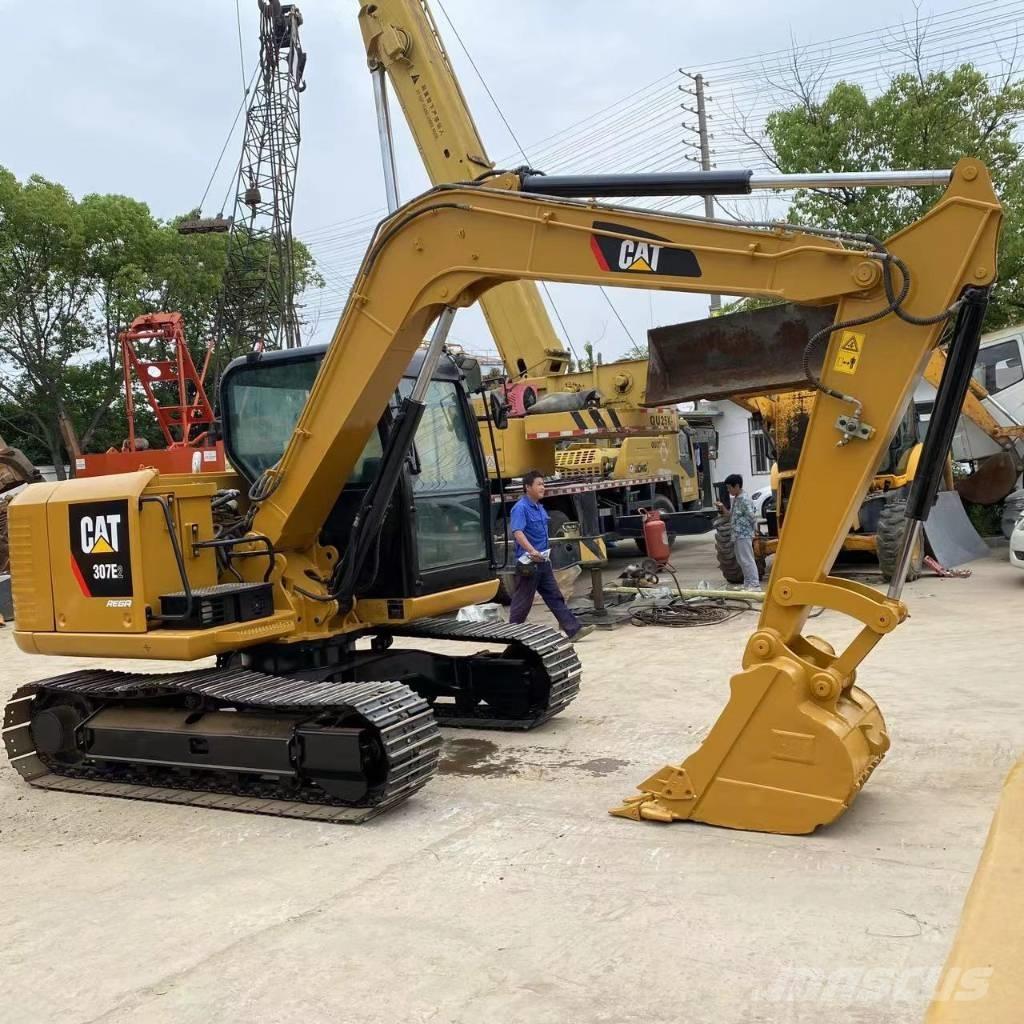 CAT 307 Koparki gąsienicowe