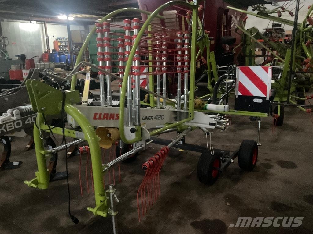 CLAAS Liner 420 Zgrabiarki i przetrząsacze