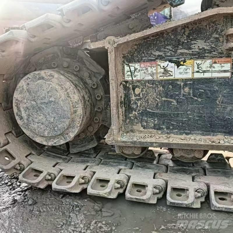 Sany SCC750E Żurawie gąsienicowe