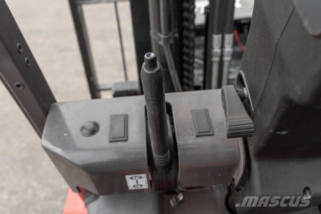Manitou ME 435 Wózki elektryczne