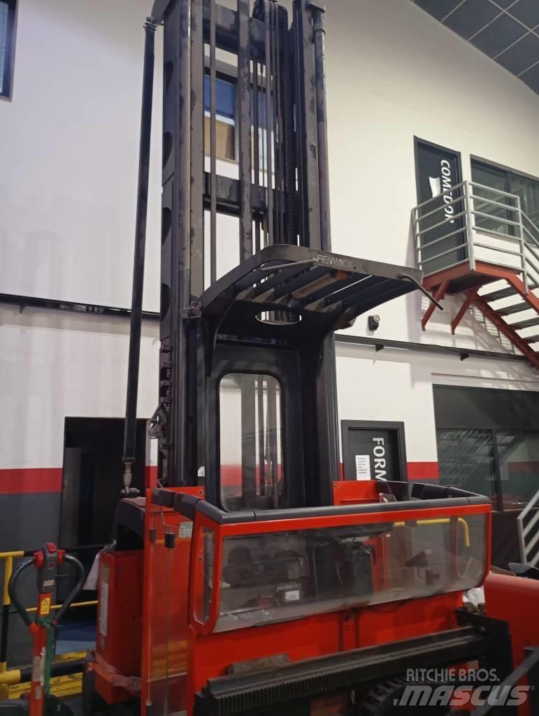 Linde K 011 Wózki widłowe wysokiego składowania