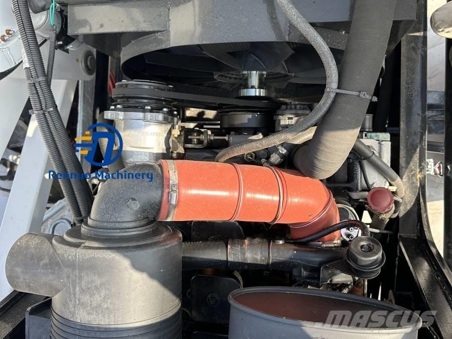 Bobcat 420 F Koparko-ładowarki