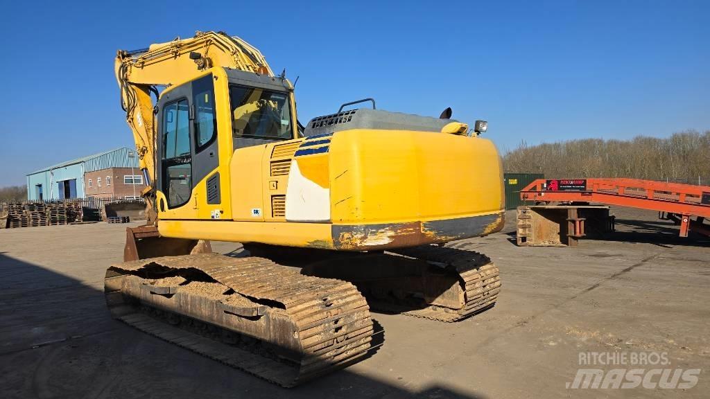 Komatsu PC 210 LC-8K Koparki gąsienicowe