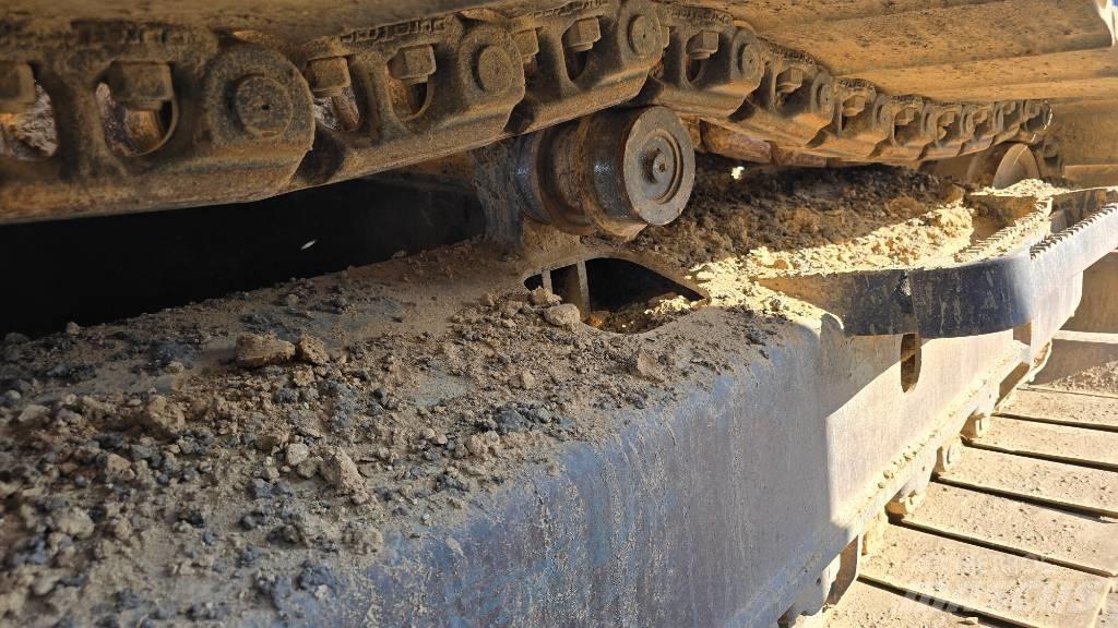 Komatsu PC 210 LC-8K Koparki gąsienicowe